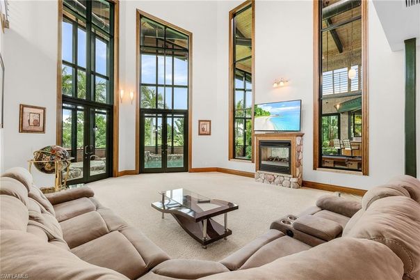 Fireplace, Interior, Living room