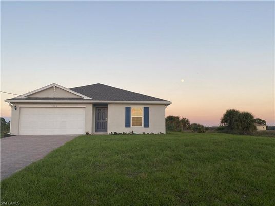Attached, Backyard, Exterior, Facade, Ranch