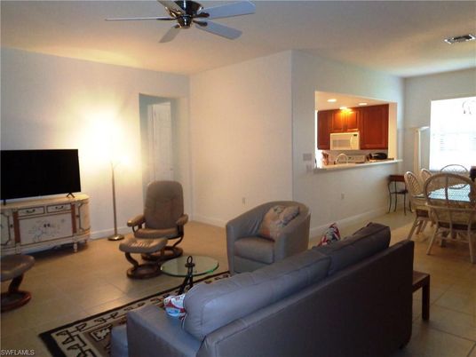 Dining room, Interior, Kitchen, Living room, Recessed Lighting