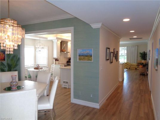 Chandelier, Dining room, Interior, Recessed Lighting, Wood Texture Flooring