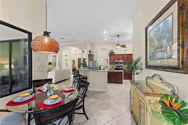 Dining room, Interior, Kitchen, Living room, Pendant Lights, Recessed Lighting, Stainless Steel Appliances