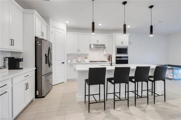 Interior, Kitchen, Pendant Lights, Recessed Lighting, Stainless Steel Appliances