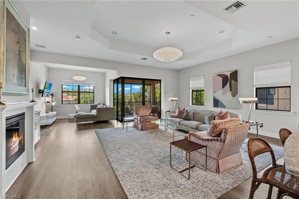 Fireplace, Interior, Living room, Pendant Lights, Recessed Lighting, Wood Texture Flooring