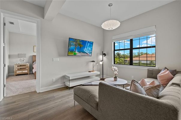 Interior, Living room, Pendant Lights, Wood Texture Flooring