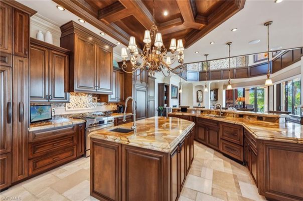 Chandelier, Interior, Kitchen, Pendant Lights, Recessed Lighting, Stainless Steel Appliances, Wooden Beams, Wooden Ceilings