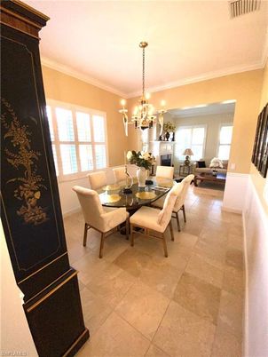 Chandelier, Dining room, Interior, Living room