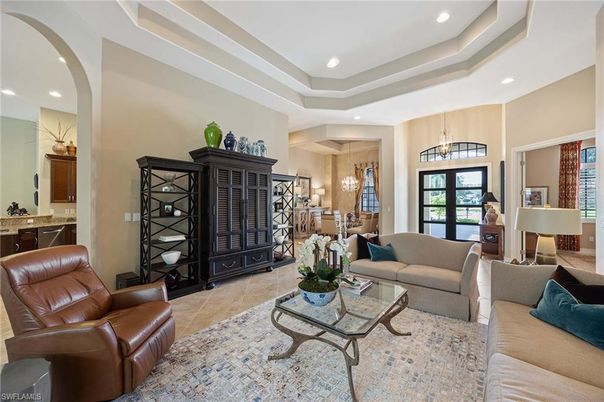 Interior, Living room, Pendant Lights, Recessed Lighting