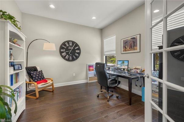 Home Office, Interior, Recessed Lighting, Wood Texture Flooring