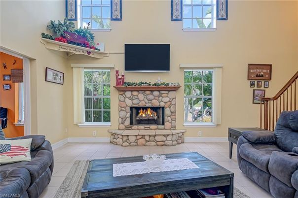 Fireplace, Interior, Living room