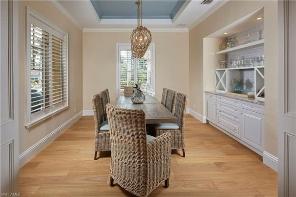 Dining room, Interior, Pendant Lights, Recessed Lighting, Wood Texture Flooring