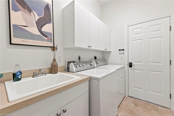 Interior, Washer