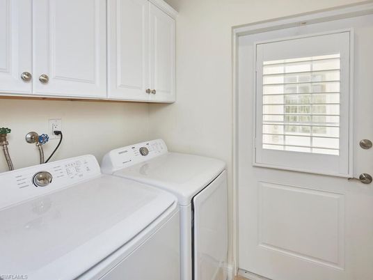 Interior, Washer