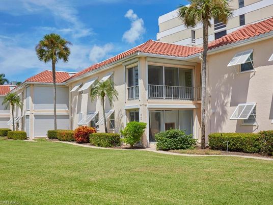 Backyard, Exterior, Facade, Mediterranean