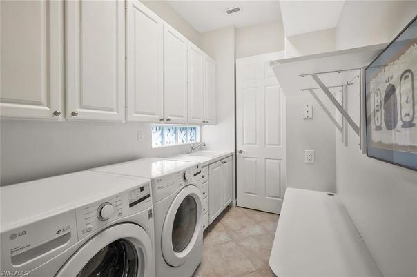 Interior, Washer