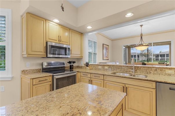 Interior, Kitchen, Pendant Lights, Recessed Lighting, Stainless Steel Appliances