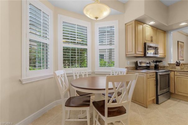 Dining room, Interior, Kitchen, Pendant Lights, Recessed Lighting