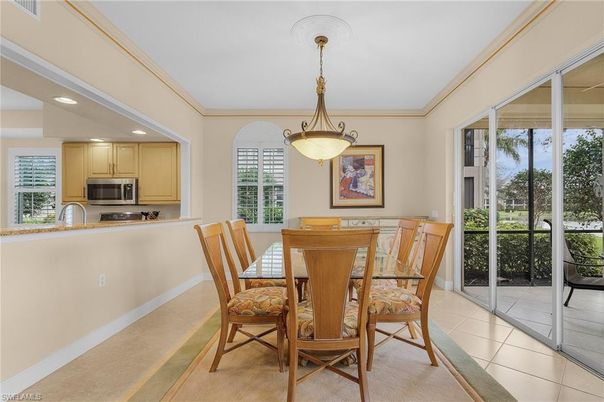 Dining room, Interior, Kitchen, Pendant Lights, Recessed Lighting