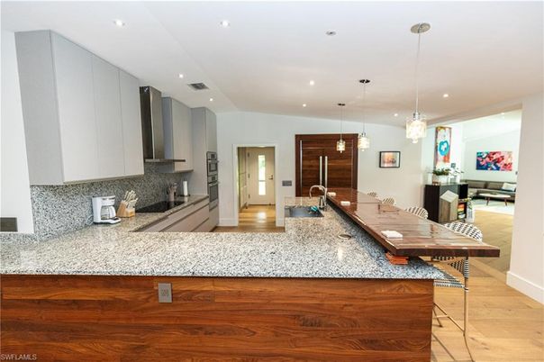 Interior, Kitchen, Pendant Lights, Recessed Lighting, Wood Texture Flooring