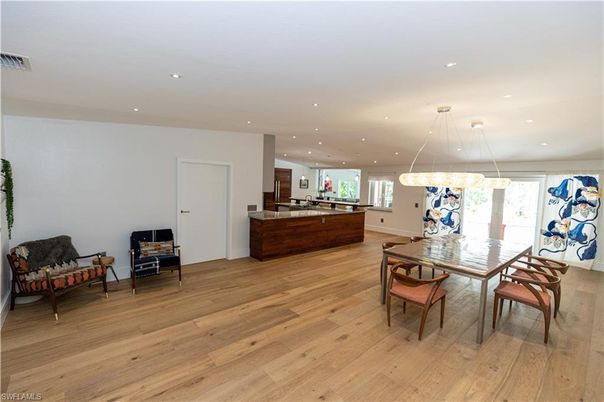 Dining room, Interior, Kitchen, Pendant Lights, Recessed Lighting, Wood Texture Flooring