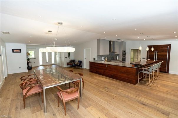 Dining room, Interior, Kitchen, Pendant Lights, Recessed Lighting, Wood Texture Flooring