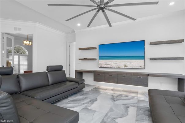 Interior, Living room, Pendant Lights, Recessed Lighting