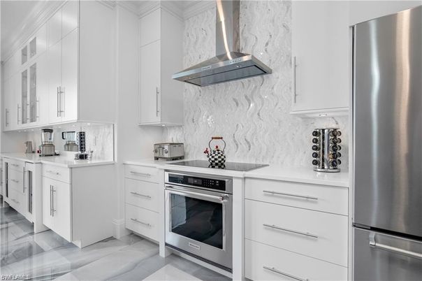 Interior, Kitchen, Stainless Steel Appliances