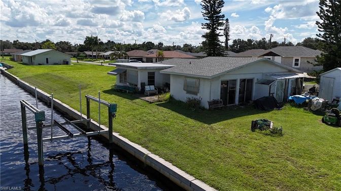 Backyard, Exterior, Lake