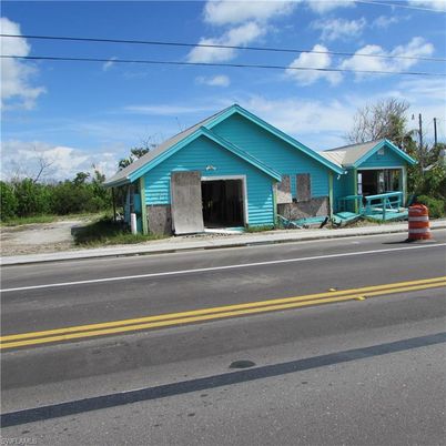Exterior, Facade, American Craftsman