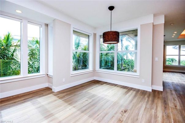 Empty room, Interior, Pendant Lights, Recessed Lighting, Wood Texture Flooring