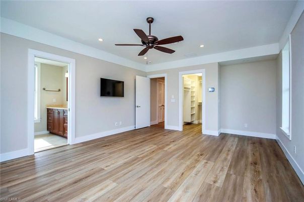 Bathroom, Empty room, Interior, Recessed Lighting, Wood Texture Flooring
