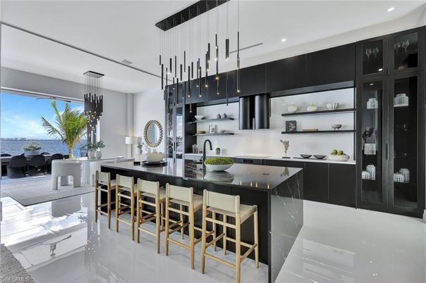 Dining room, Interior, Kitchen, Pendant Lights, Recessed Lighting, Stainless Steel Appliances, Water