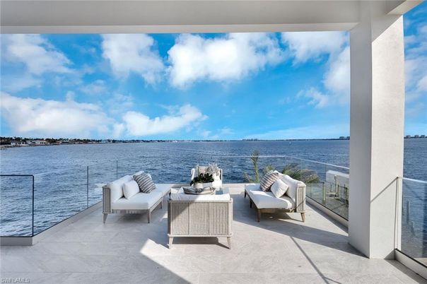 Exterior, Lake, Water