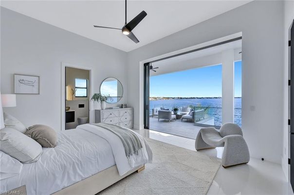 Bedroom, Interior, Water