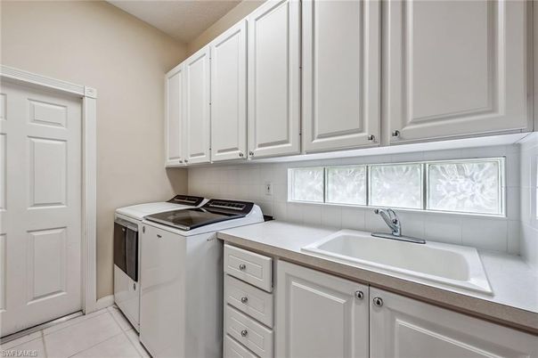 Interior, Washer