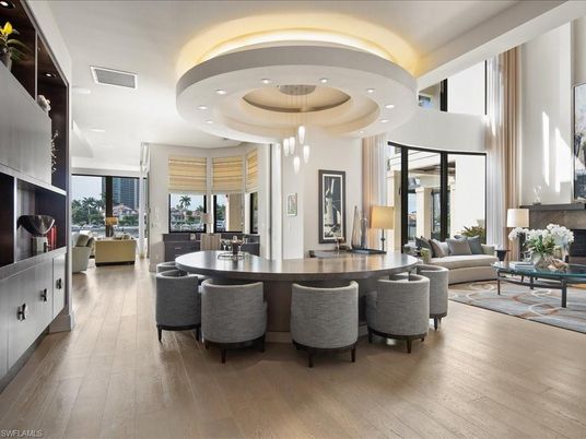 Dining room, Interior, Living room, Pendant Lights, Recessed Lighting, Wood Texture Flooring