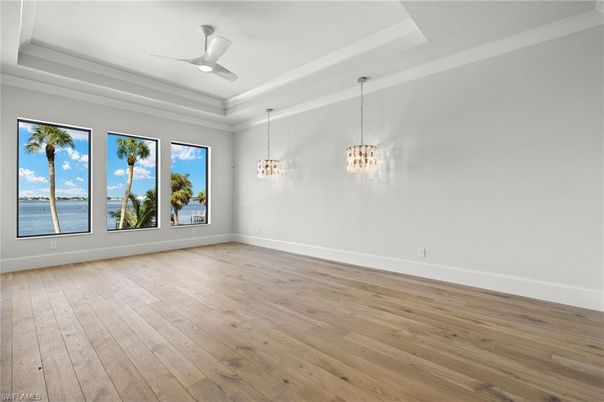 Empty room, Interior, Pendant Lights, Wood Texture Flooring