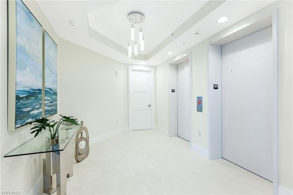 Elevator, Interior, Pendant Lights, Recessed Lighting