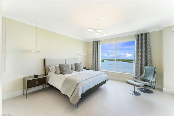 Bedroom, Interior, Pendant Lights, Water