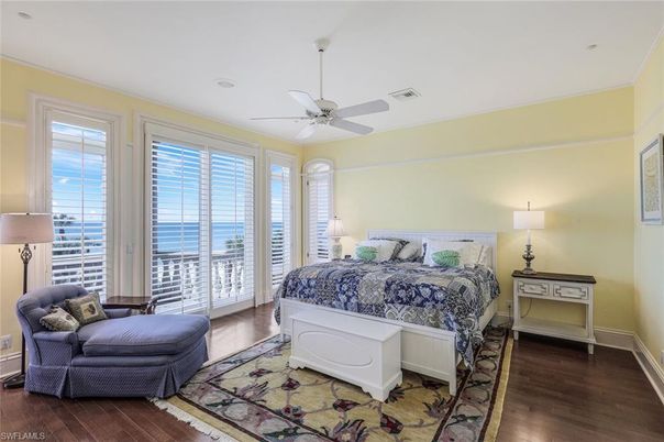 Bedroom, Interior, Water, Wood Texture Flooring