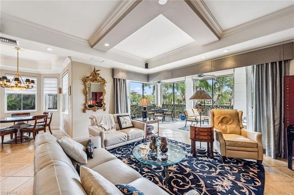 Chandelier, Dining room, Interior, Living room, Recessed Lighting