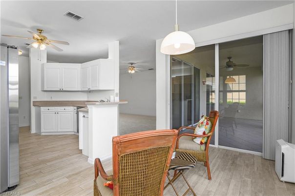 Interior, Kitchen, Pendant Lights, Wood Texture Flooring