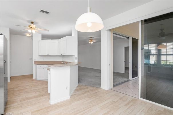 Interior, Kitchen, Pendant Lights, Wood Texture Flooring