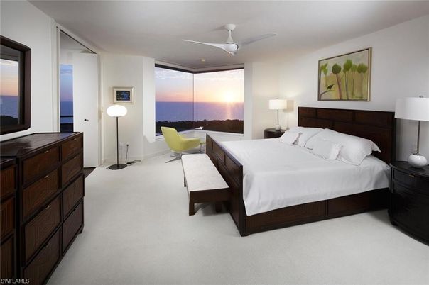 Bedroom, Interior, Water