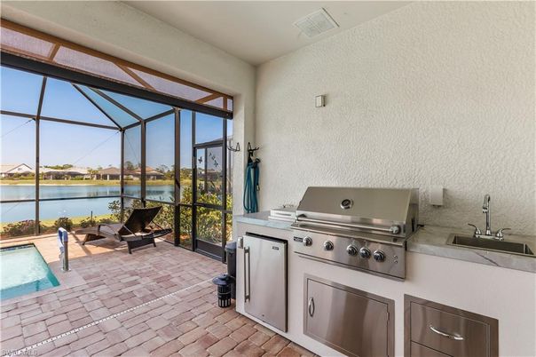 Glass Ceilings, Interior, Sun Room, Water