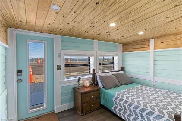 Bedroom, Interior, Recessed Lighting, Wooden Ceilings, Wood Texture Flooring