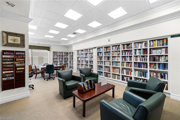 Dining room, Interior, Living room, Recessed Lighting