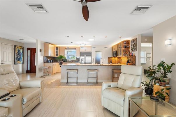 Interior, Kitchen, Pendant Lights, Stainless Steel Appliances
