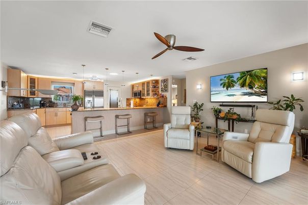 Interior, Kitchen, Living room, Pendant Lights