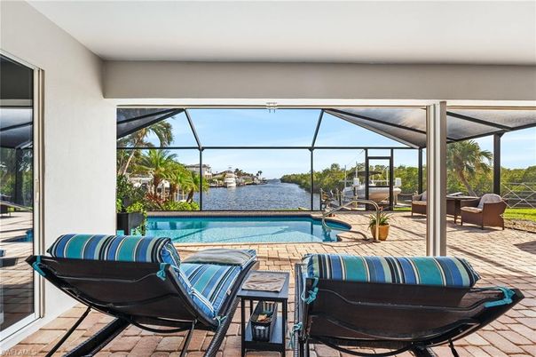 Glass Ceilings, Interior, Pool, Sun Room, Water