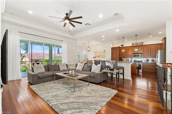 Interior, Kitchen, Living room, Pendant Lights, Recessed Lighting, Stainless Steel Appliances, Wood Texture Flooring